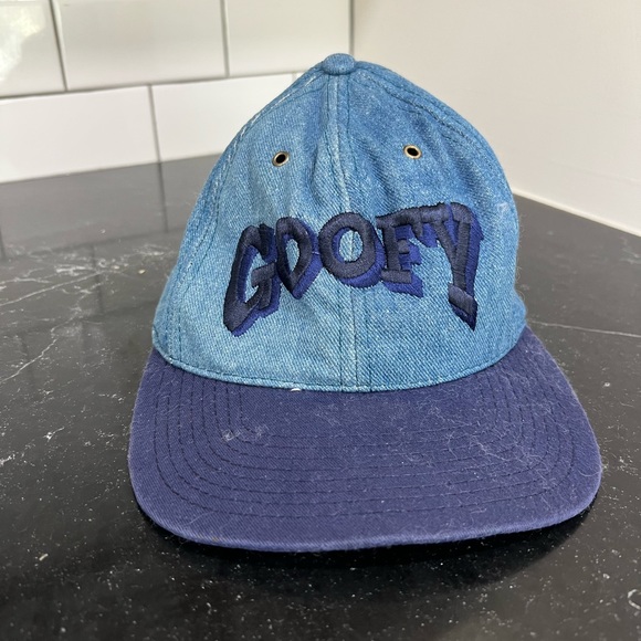 Vintage Disney “Goofy” SnapBack Ball Cap in Denim - Picture 1 of 5